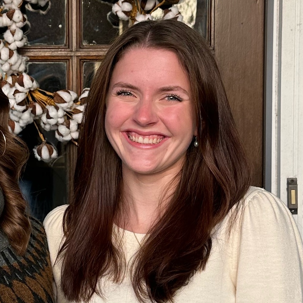 Meet your Posher, Emma
